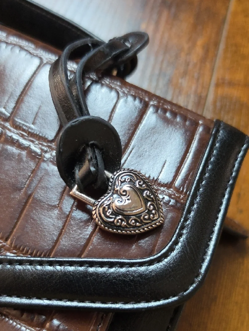 BRIGHTON | Vintage Brown & Black Croc Embossed‎ Western Inspired Leather Satchel